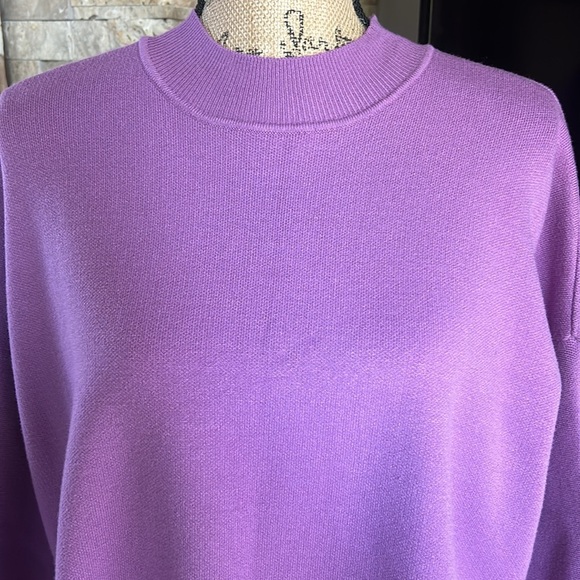 Zenana lavender mock neck bell sleeve sweater side slits slight hi-lo - Picture 3 of 16